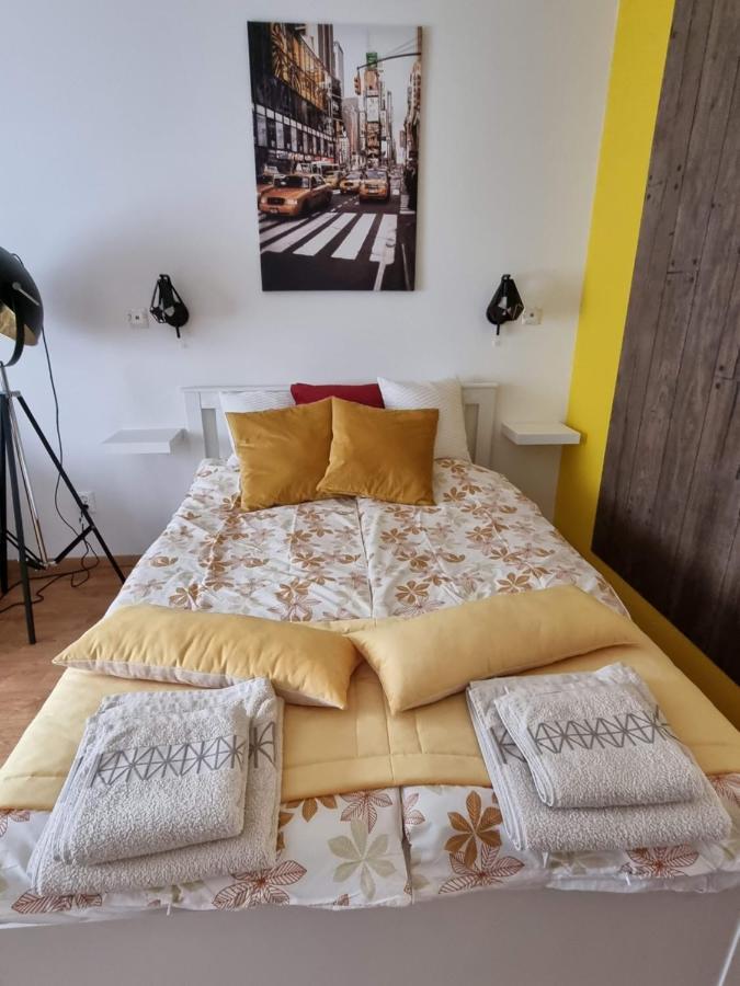 Apartamento Flóra apartman Szeged Exterior foto