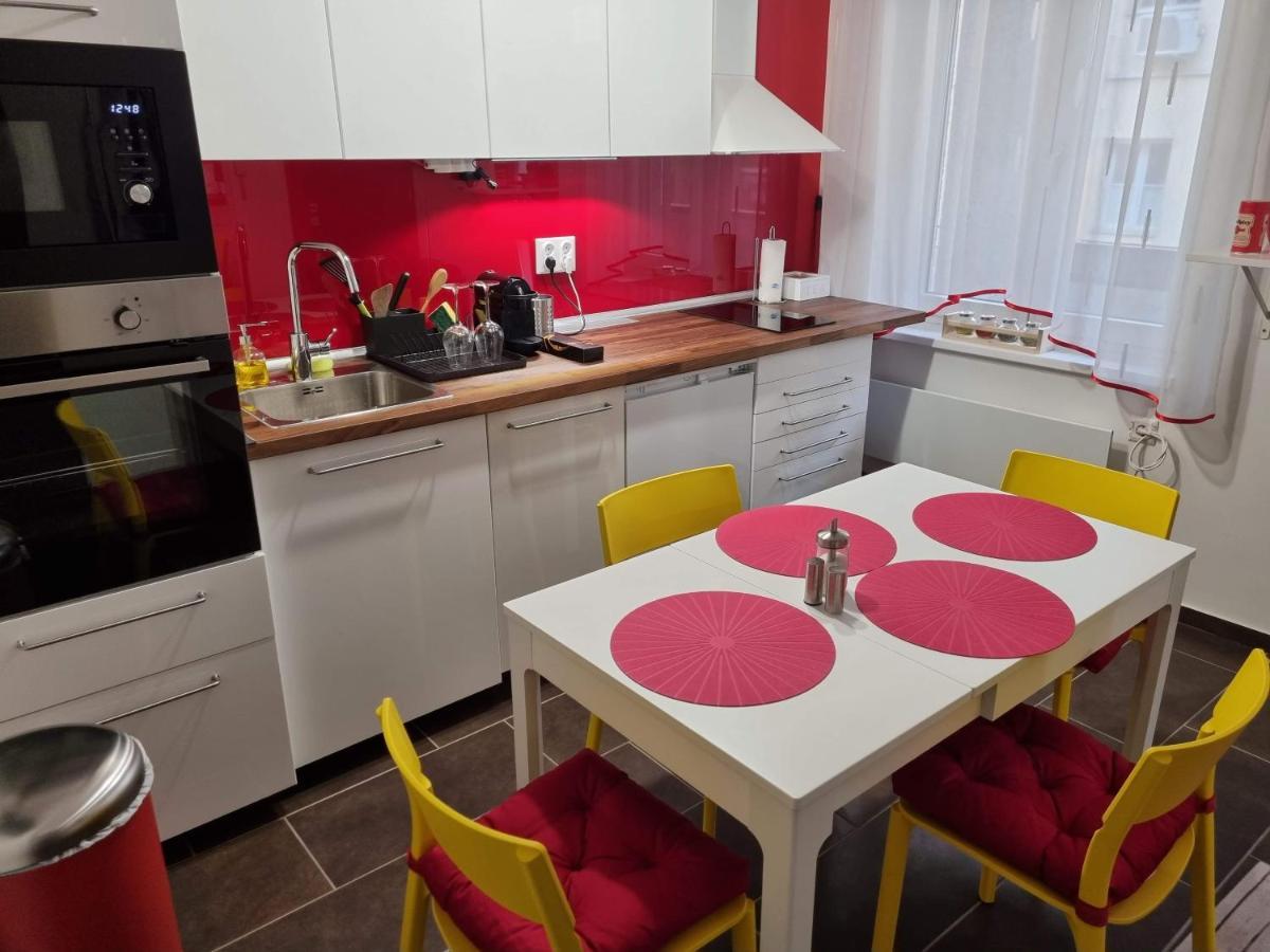 Apartamento Flóra apartman Szeged Exterior foto